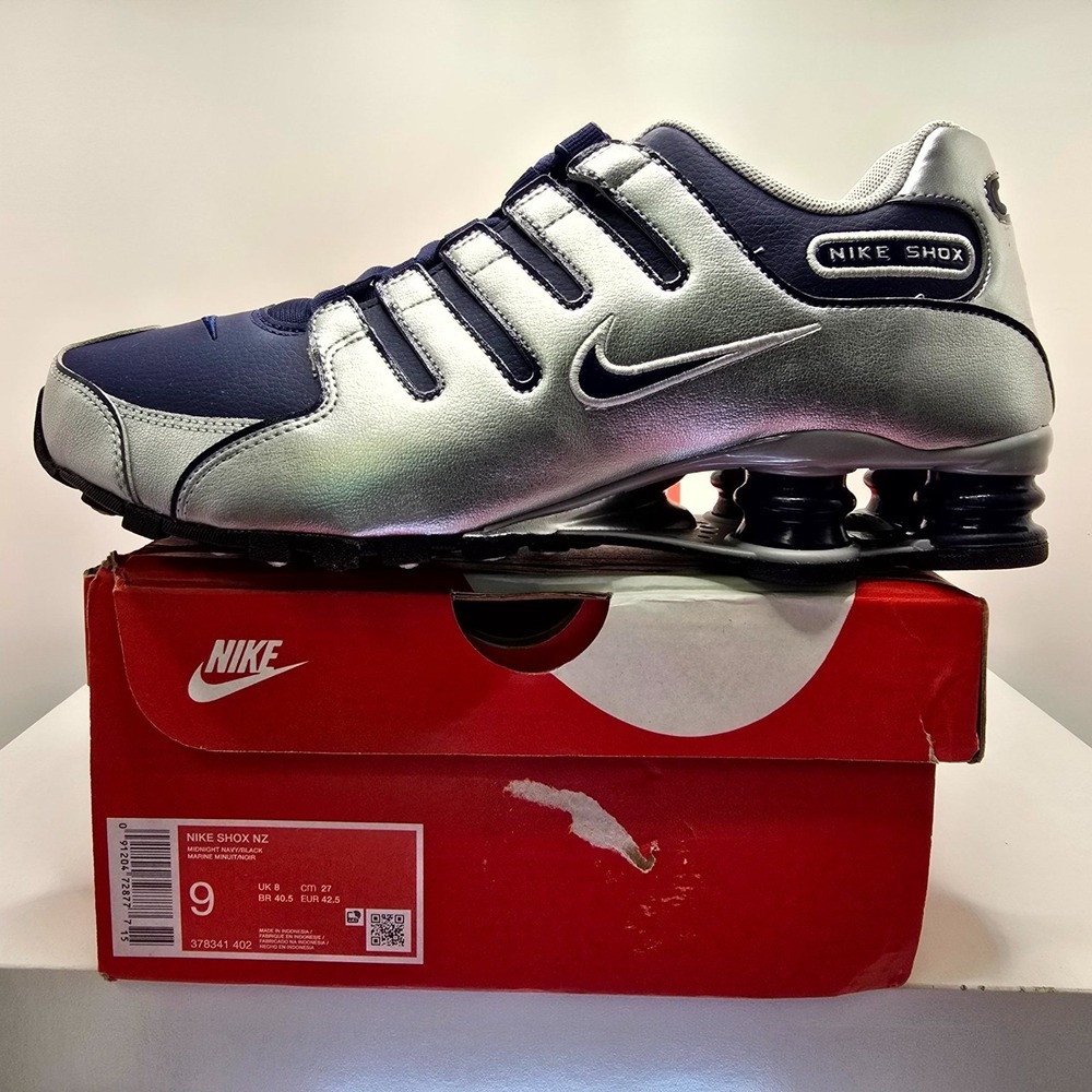 Nike Shox NZ 378341-402 Men 9 Running Shoe Midnight Navy Silver Athletic Sneaker